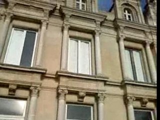 oui oui on peut dire que c'est une belle demeure !!