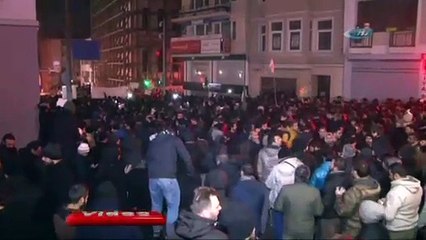 İran Konsolosluğu önünde Halep protestosu