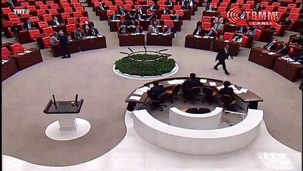 Mahmut Tanal aynı soruyu 1 dakikada 16 kez tekrarladı