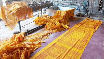 Artisans of stole, bedsheet making shroud to meet the demand