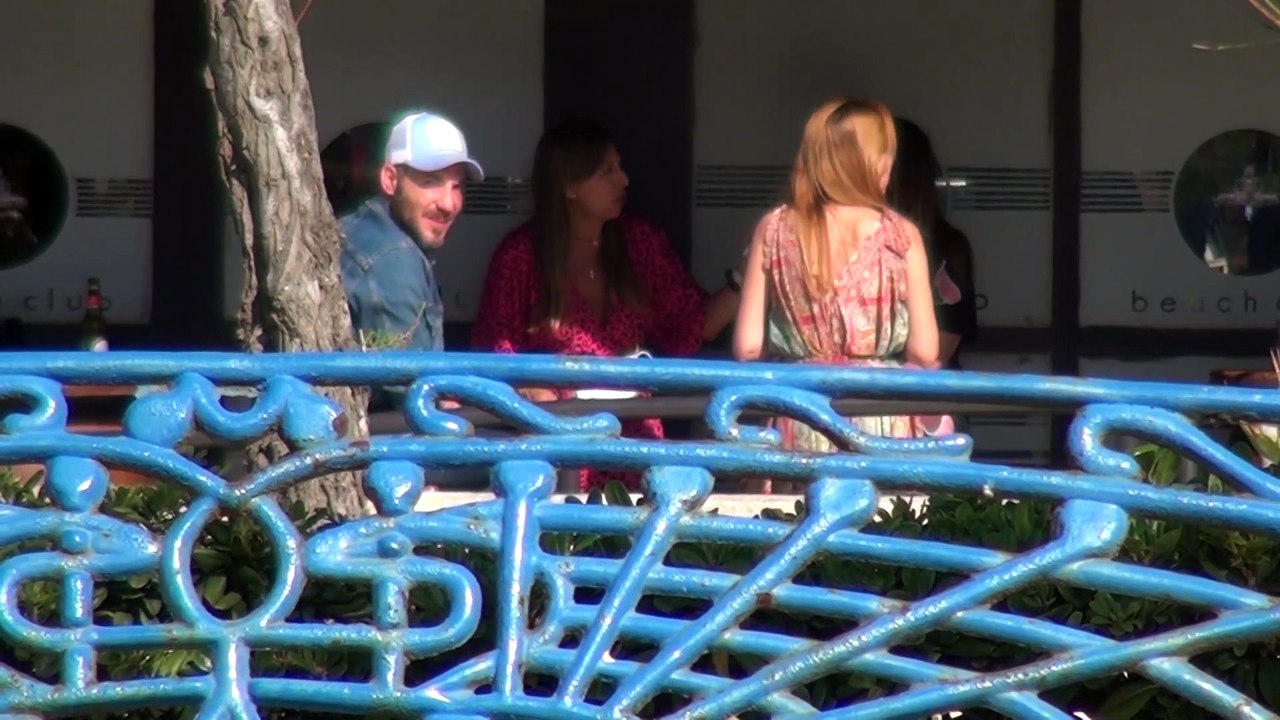 El cariñoso encuentro de Rocío Flores y su padre, Antonio David Flores, pese a la petición de su madre