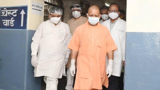CM Yogi visits Gonda to take stock of the corona situation