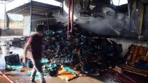 AYDIN - Soğuk hava deposunda çıkan yangında 2 kişi dumandan etkilendi