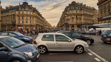Paris Wants to Ban Car Traffic in the City Center by 2022