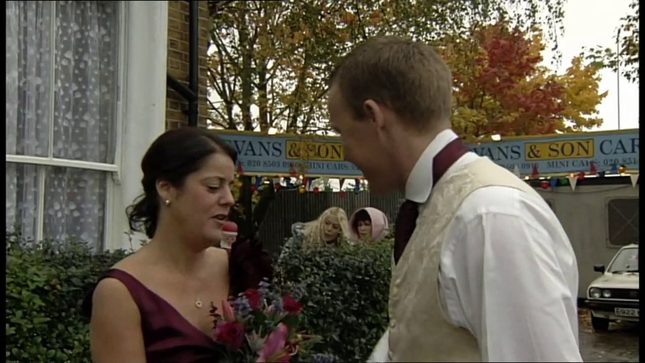 Eastenders 25th December 2002 Part 2 video Dailymotion