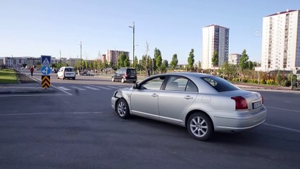 SİVAS -  Trafik kazalarında 2 kişi öldü, 2 kişi yaralandı