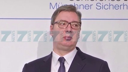 MACRON LETER KURTIT «PEZULLONI TAKSEN QE TE RIFILLOJE DIALOGU» - News, Lajme - Kanali 7