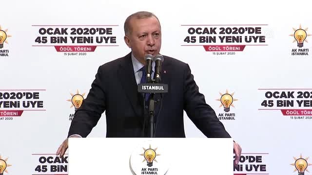 Erdoğan: Ülkesine, milletine, şehrine hizmet etmek isteyen herkesi AK Parti teşkilatlarında görev...