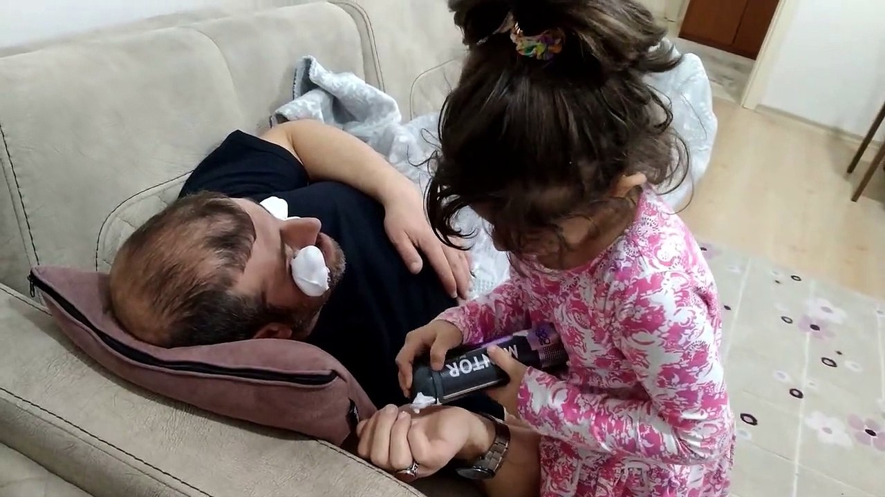 Cute Daughter Funny Prank With Her Father || Funny Video || Cute Girl Pranked her sleeping Father || Funny videos 2020  || Cute Funny videos || Prank On Father ||