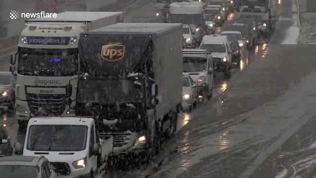 Snow causes crash and M1 closure near East Midlands Airport