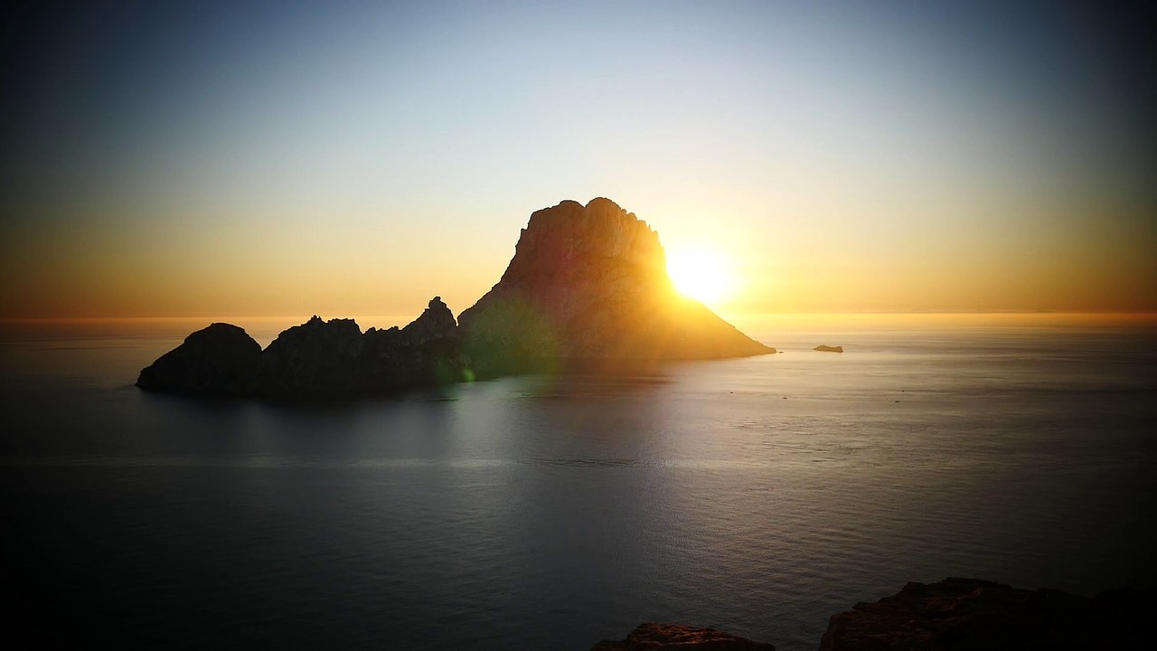 ES VEDRA IBIZA ⑳⑳ SONIDO REAL PUESTA DE SOL - TAMBORES Y PERSONAS - RELAX