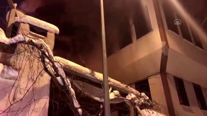 Ordu'da iki katlı tarihi bina yandı