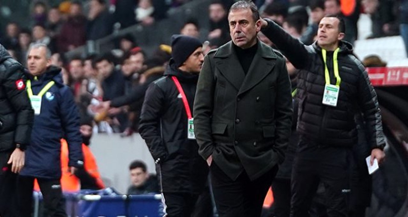 Azerbaycan Futbol Federasyonu, Abdullah Avcı için Türkiye'ye geldi