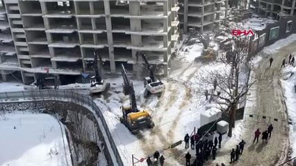 Ordu'da tartışılan binaların yıkımı başladı