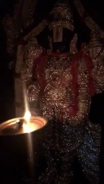 श्री तिरुपति बालाजी की आरती के दर्शन । Shri Tirupati Balaji Ke Darshan