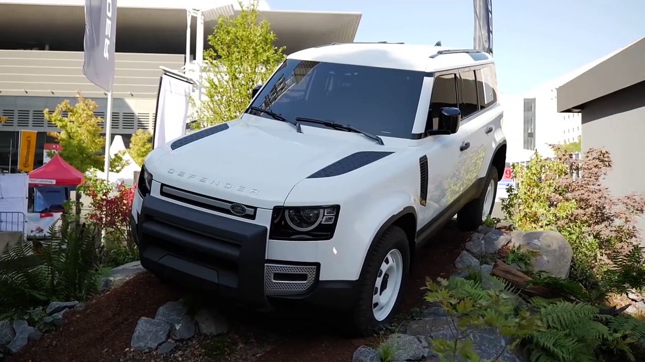 all-new Land Rover Defender REVIEW Exterior Interior 2020