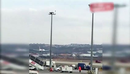 Sabiha Gökçen'de korku dolu anlar! Uçak havadayken pilot bilincini kaybetti
