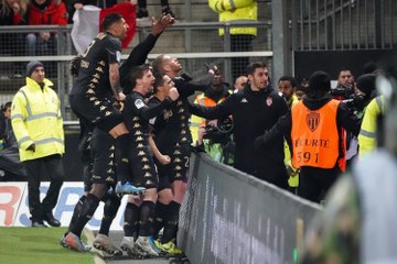 Onze Demande - AS Monaco : Slimani doit-il être titulaire ?