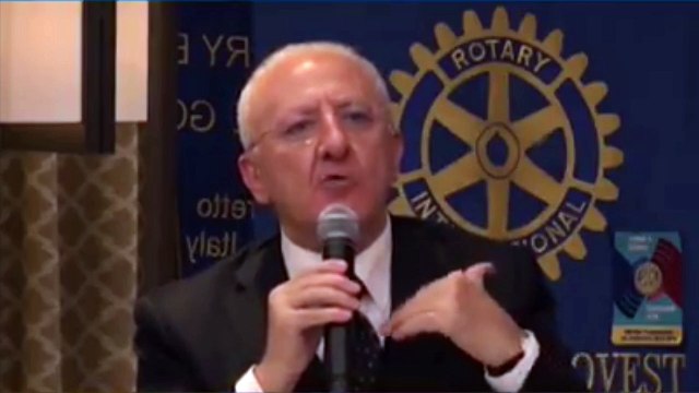 De Luca - Gli uomini liberi sono scomodi (11.02.20)