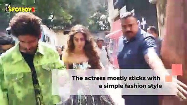 Love Aaj Kal Promotions: Sara Ali Khan Looks Like A Shiny Gift Wrap In Holographic Dress; It’s Hard To Look Away