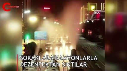 Sokaklara kamyonlarla dezenfektan sıktılar