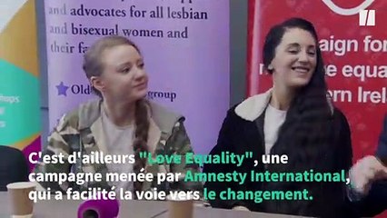 Télécharger la video: Premier mariage pour tous célébré en Irlande du Nord après sa légalisation en octobre 2019