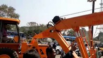 इंदौर -ट्रैफिक व्यवस्था बहाल करने के उद्देश्य से नवलखा में बसों पर हुई कार्रवाई