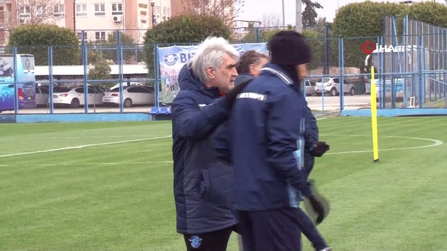 Uğur Tütüneker: “Bursaspor maçını 3 puanla tamamlamak istiyoruz”