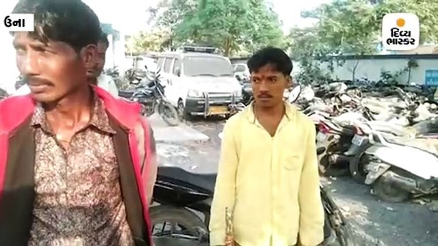 પીઠી ચોળવાની વિધિ ચાલતી હતી અને 3 શખ્સોએ હુમલો કરતા વરરાજો પોલીસ સ્ટેશન પહોંચ્યો