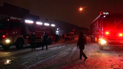 Kayseri'de korkutan fabrika yangını