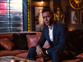 لهذا السبب رفض الطيار أشرف أبو اليسر تعويض الفنان محمد رمضان له