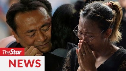 Thailand mourns mall massacre