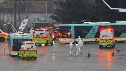 우한 3차 교민 귀국...140명 이천 국방어학원 입소 / YTN