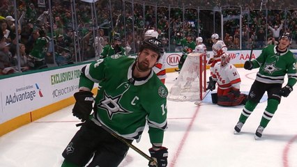Jamie Benn leads Stars with hat trick
