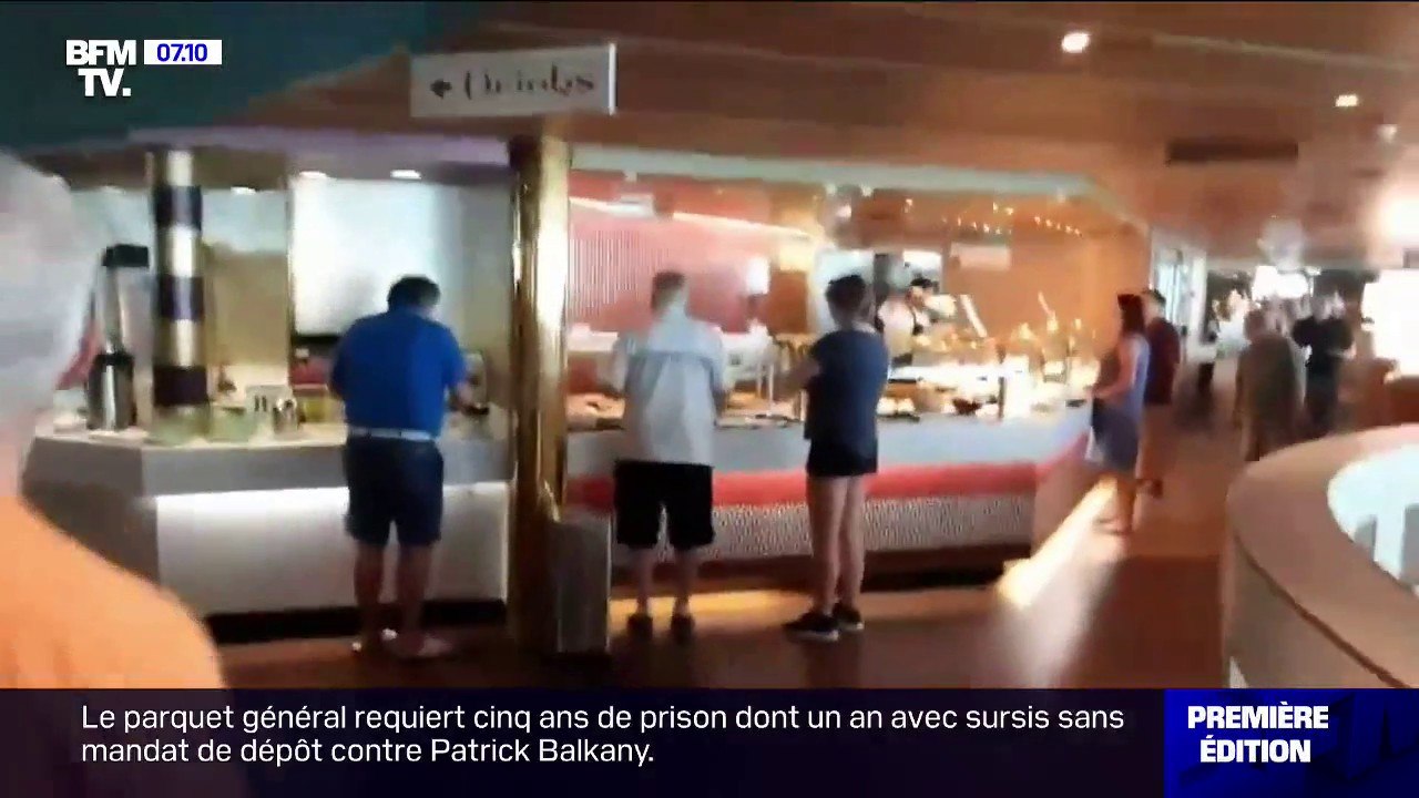 Ce bateau de croisière ,e peut accoster dans aucun port, par peur du coronavirus