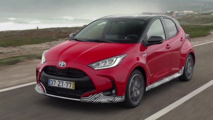 2020 Toyota Yaris Driving Video