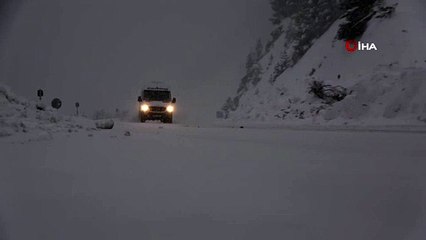 Çığ Sonrasıtrabzon-Gümüşhane Yolu Çift Yönlü Ulaşıma Açıldı
