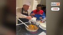 Sultan Johor masak nasi goreng istimewa