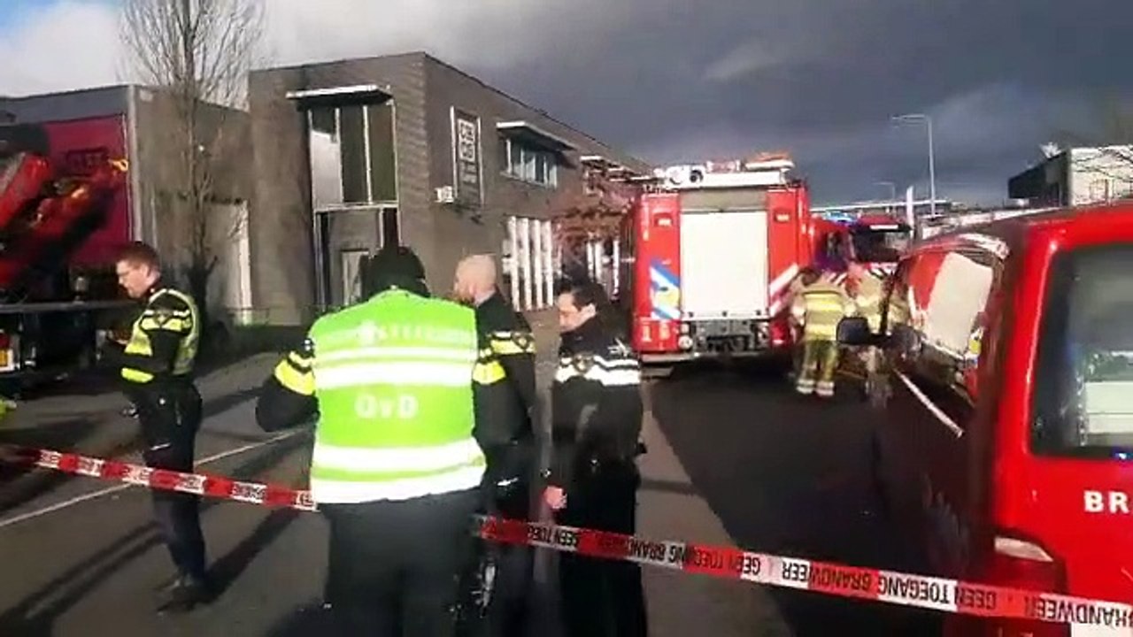 Deux explosions se sont produites aux Pays-Bas - La police soupçonne des lettres piégées