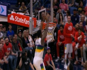 Zion rattles the rim with alley-oop