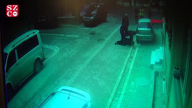 Esenyurt'taki kavgaya alışveriş yapan sivil polis müdahale etti