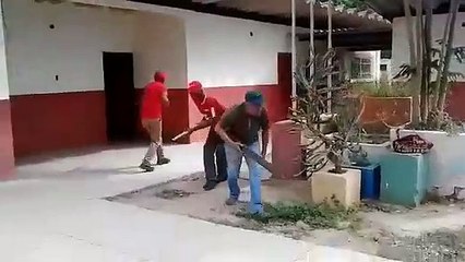 El rídiculo de las milicias chavistas para acabar con Estados Unidos... para partirse de risa