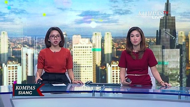 Buruh Demo Tolak Omnibus Law di Depan Gedung DPR