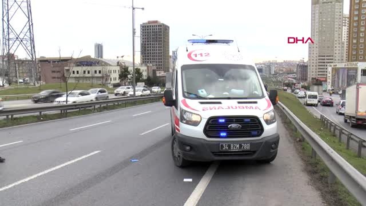 Esenyurt'ta karşıdan karşıya geçmek isteyen evli çift canından oldu