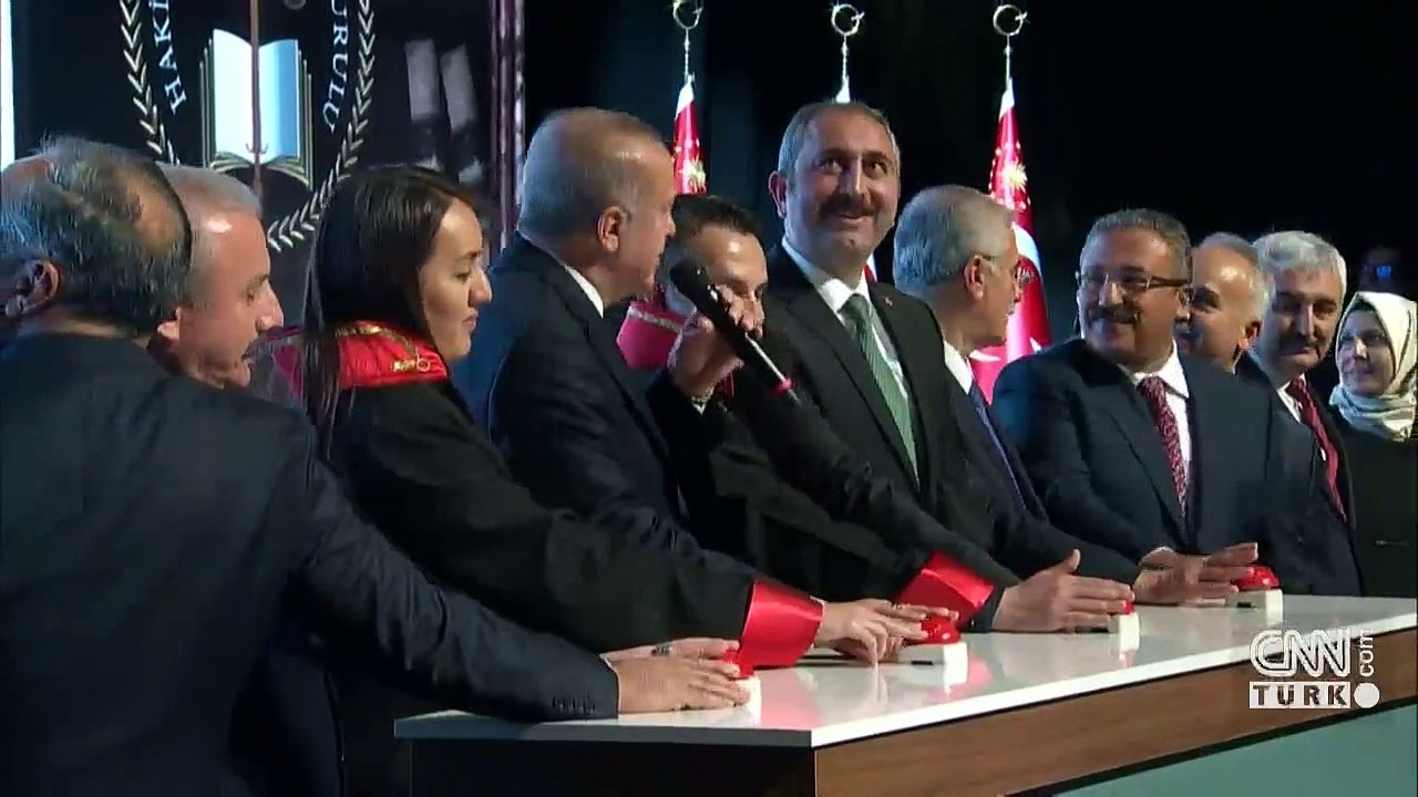 Bakan Gül'den hakim-savcı yardımcılığı açıklaması