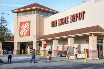 The Home Depot Is Hiring Thousands of Workers This Spring