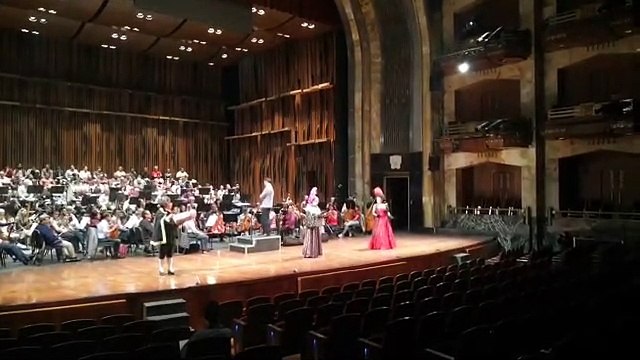 Florinda Meza en los ensayos de la obra 'La hija del regimiento', en Bellas Artes