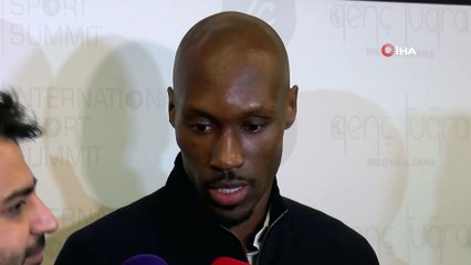 Atiba Hutchinson: '1 yılım daha olduğunu düşünüyorum'