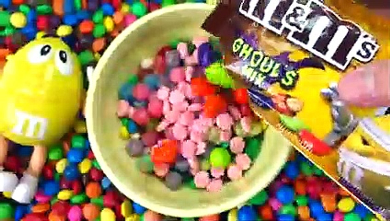 Learn Colors M&M's with Nursery Rhymes & Kids Songs Puzzles TV
