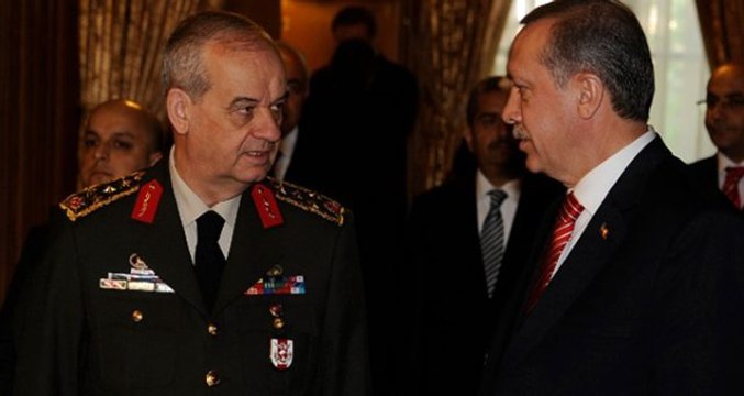 İlker Başbuğ'un başlattığı FETÖ'nün siyasi ayağı tartışmasına İsmail Hakkı Pekin'den Erdoğan'a destek geldi